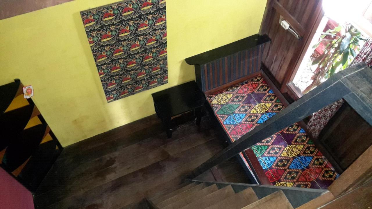 Liberta Homestay Tuktuk Siadong Exterior photo