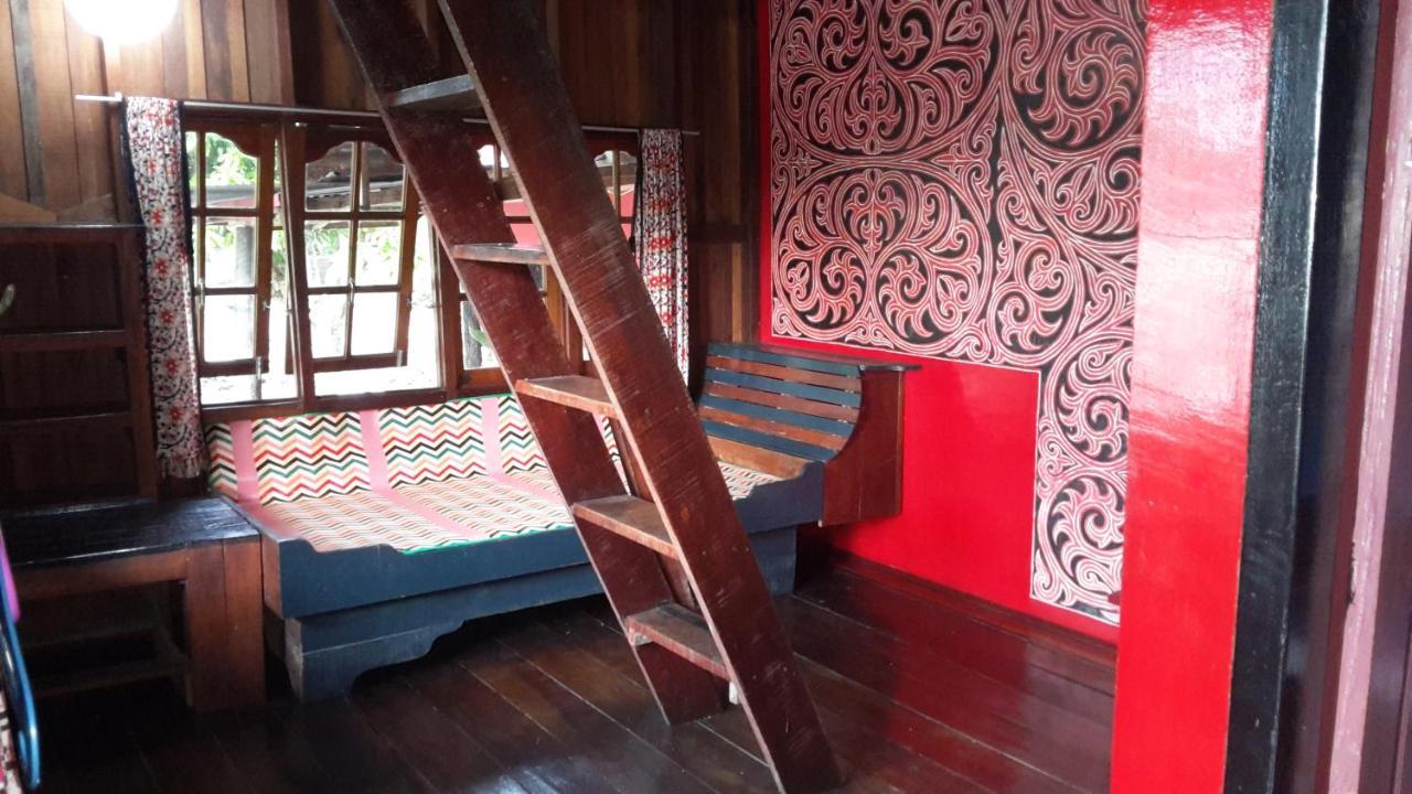 Liberta Homestay Tuktuk Siadong Exterior photo