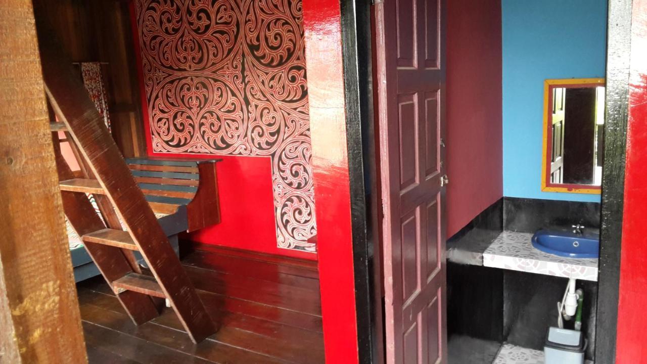 Liberta Homestay Tuktuk Siadong Exterior photo