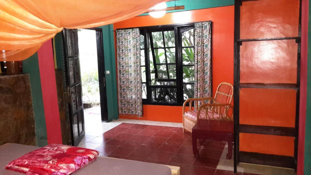Liberta Homestay Tuktuk Siadong Exterior photo